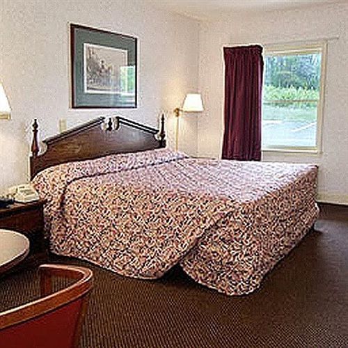 Econo Lodge Forest City Dış mekan fotoğraf