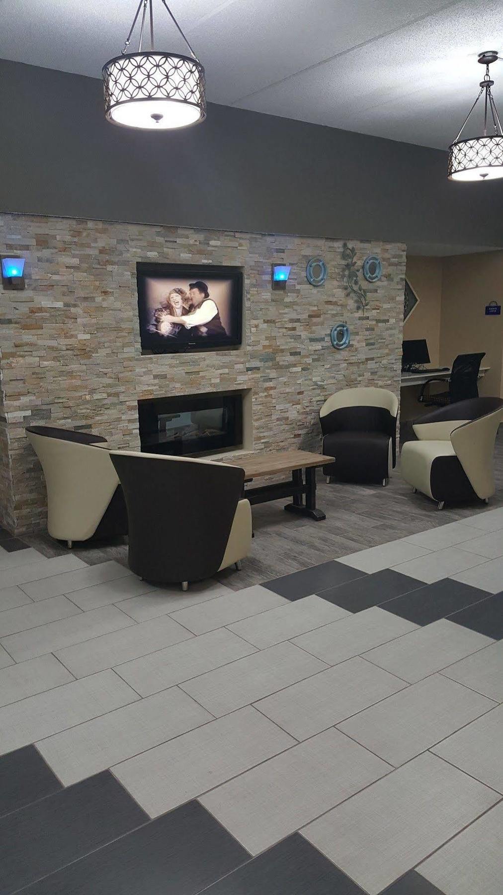 Econo Lodge Forest City Dış mekan fotoğraf